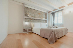Aphrodite Luxury penthouse with Jacuzzi